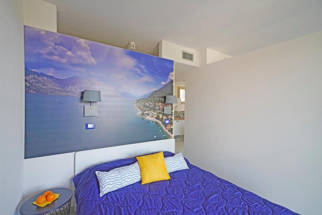 Gardaliva Blue Studio 3 Manerba del Garda Kültér fotó