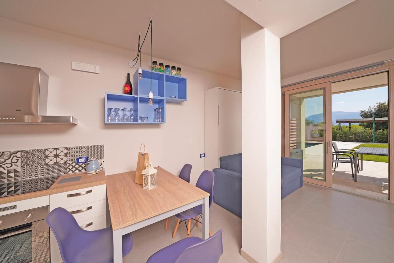 Gardaliva Blue Studio 3 Manerba del Garda Kültér fotó
